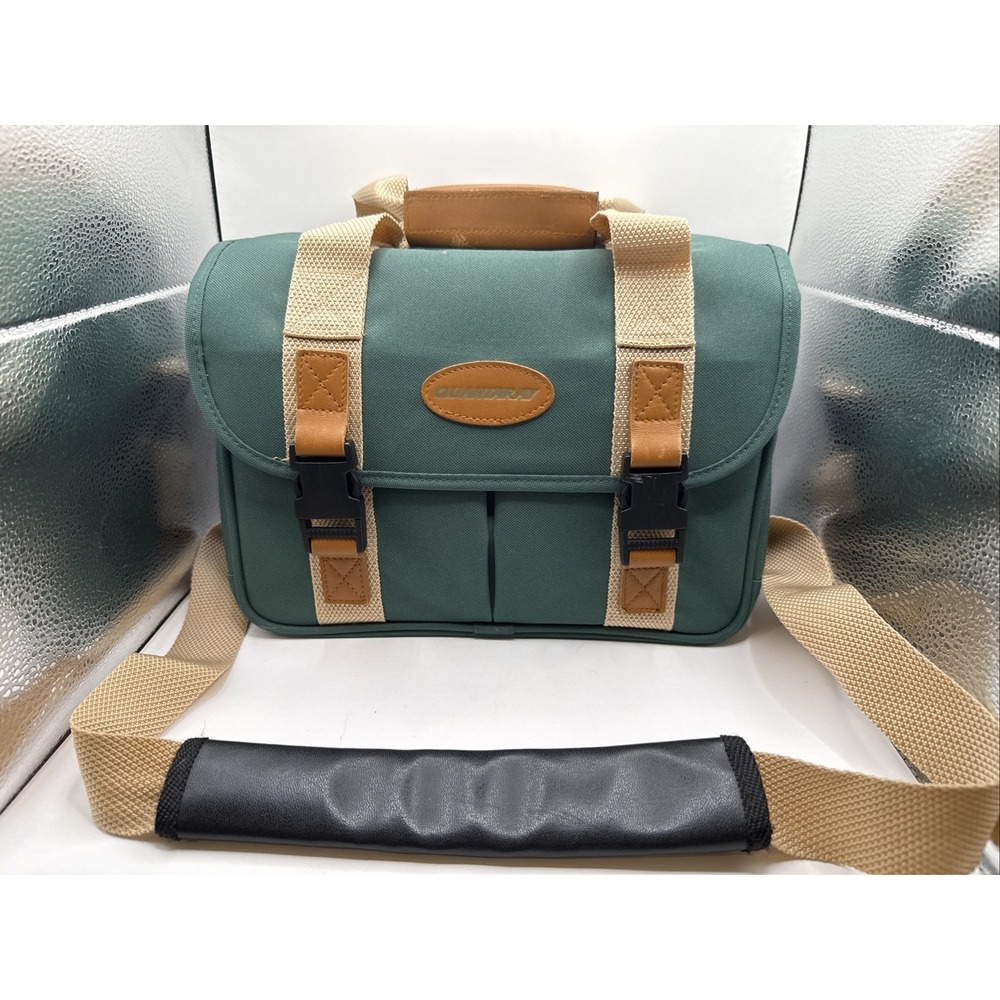 Quantaray Large Camera Bag Multi-Pockets, Dividers, Shoulder Strap Near Mint